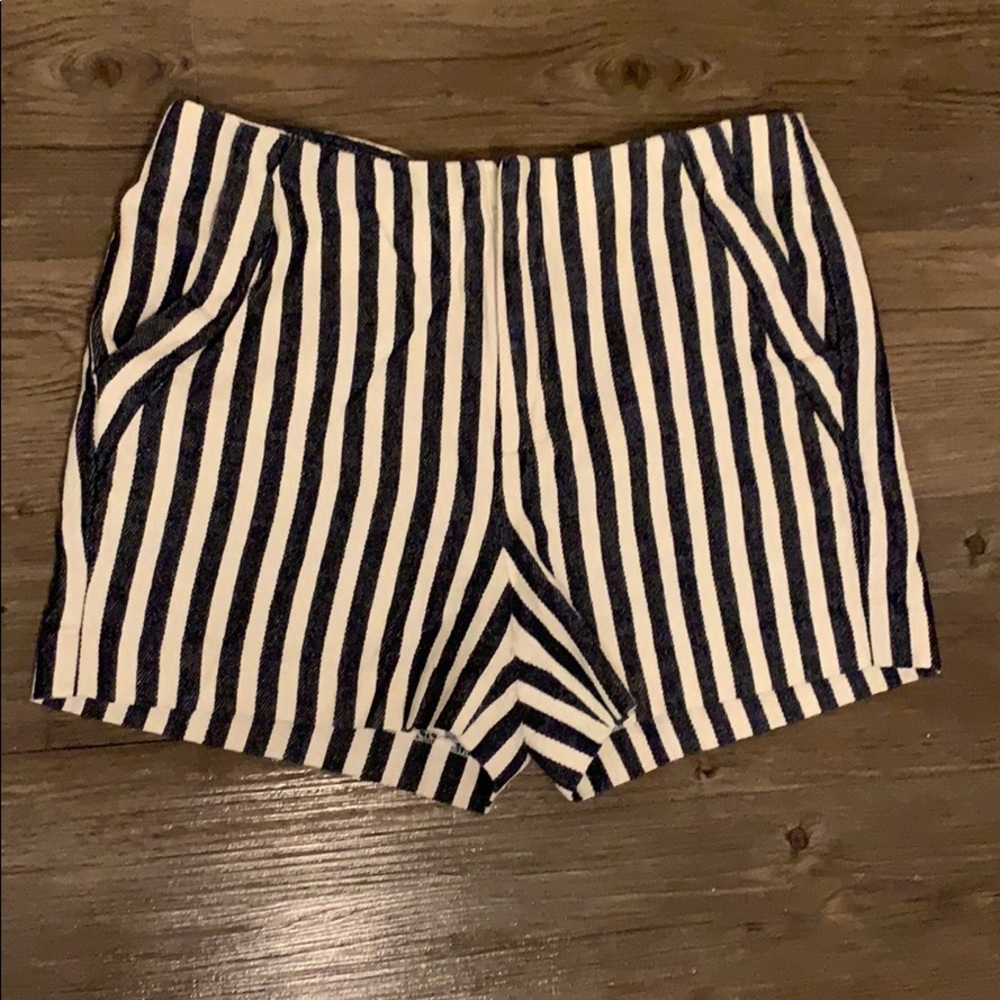 Banana Republic Stripe shorts